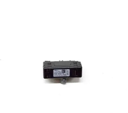 Jaguar F-Type Aerial antenna amplifier FW9319C024AB