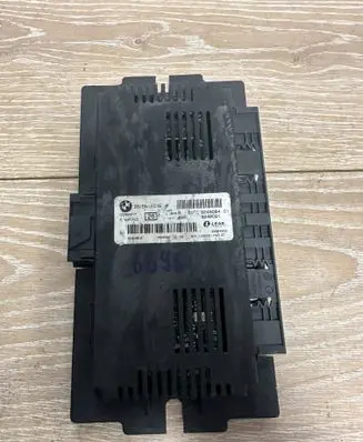 BMW 3 E90 E91 Light module LCM 9249084
