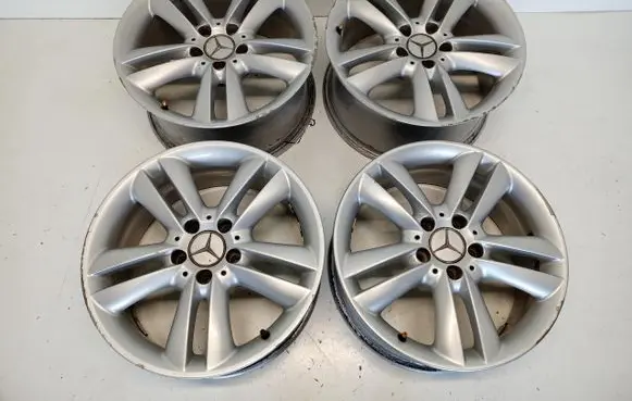 Mercedes-Benz CLK A209 C209 Original wheel cap 