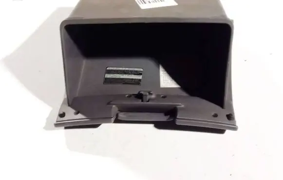 Toyota Yaris Glove box 5555052010 55550-52010