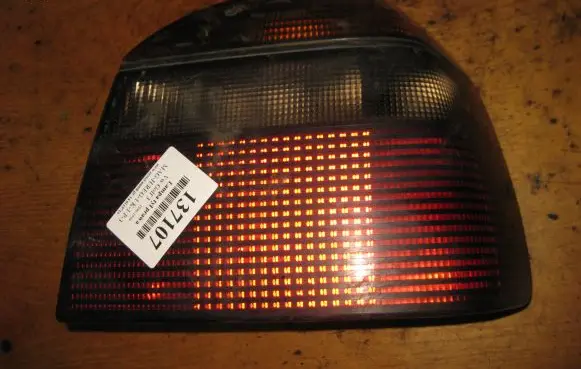 Volkswagen Golf III Rear/tail lights