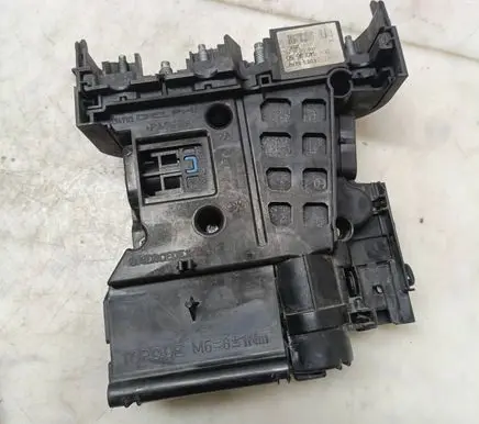 Mercedes-Benz C W204 Positive wiring loom A2045403650