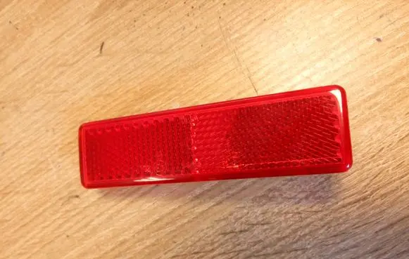 Renault Trafic III (X82) Rear tail light reflector 7700353184