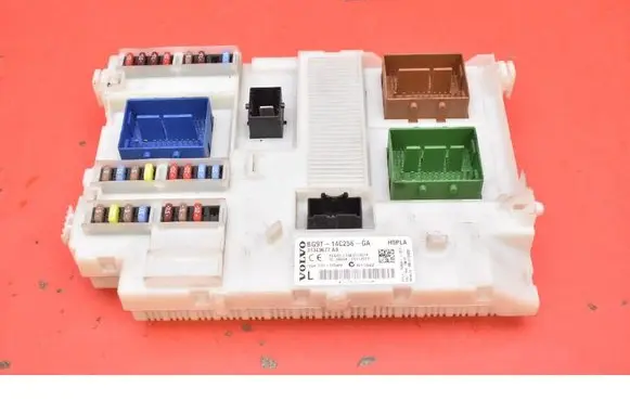 Volvo V60 Fuse box set BG9T14C256GA
