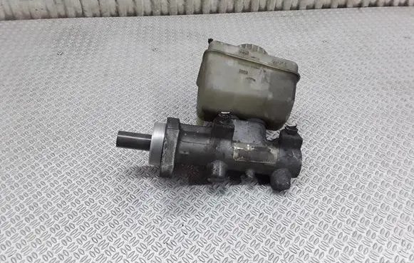 Mercedes-Benz ML W163 Master brake cylinder 26051383041
