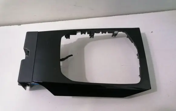 BMW 3 G20 G21 Other center console (tunnel) element 6807239