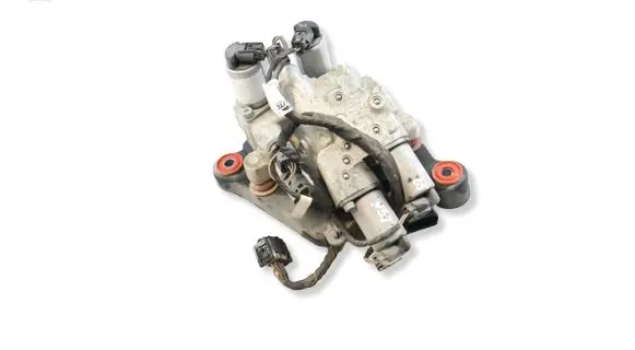 BMW 7 F01 F02 F03 F04 Air suspension compressor 6775258 37146775258