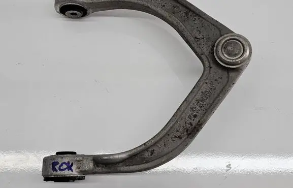 Volvo XC90 Front upper control arm/wishbone 31360633