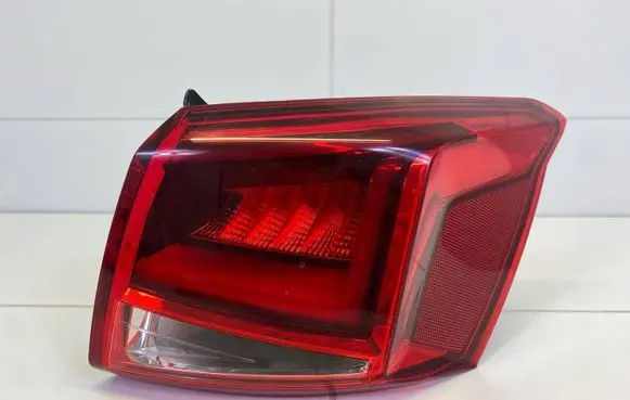 Seat Arona Rear/tail lights 6F9945208B