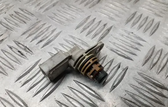 Volkswagen Fox Camshaft position sensor 03D907601