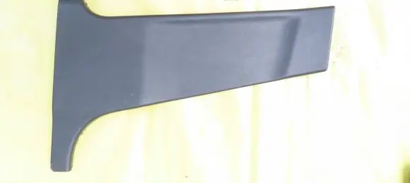 Mercedes-Benz C W204 (B) pillar trim (bottom) A2046900525