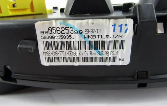 Peugeot 308 Speedometer (instrument cluster) 9805625380