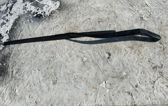 Jeep Grand Cherokee WL Front wiper blade arm