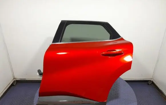 Renault Captur Rear door
