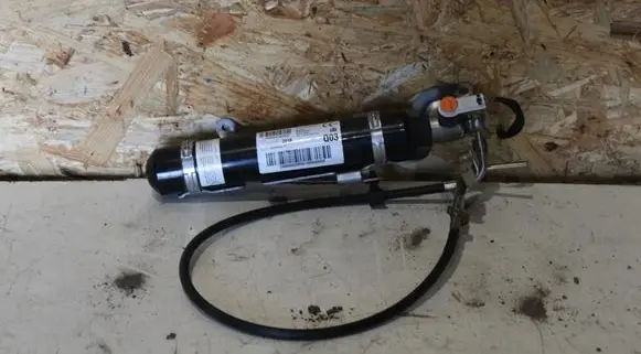 Mercedes-Benz A W176 Extinguisher 0589P1000674