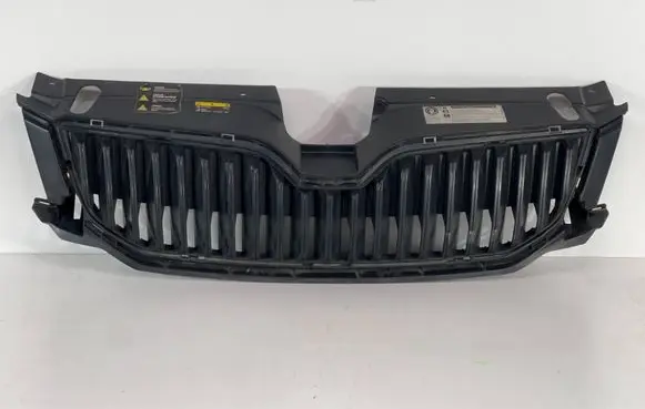 Skoda Octavia Mk3 (5E) Front bumper upper radiator grill 3200201114 5E0853653