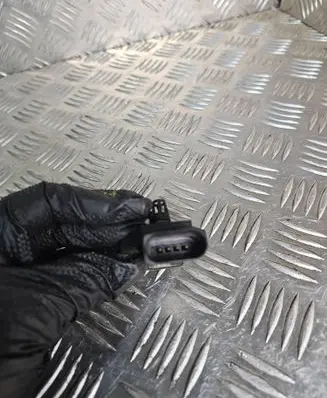 Air pressure sensor