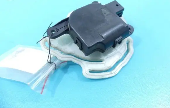 A/C air flow flap actuator/motor