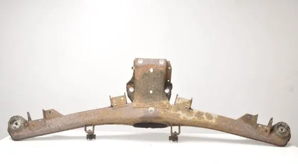 BMW 6 E24 Rear differential/diff mount bracket 