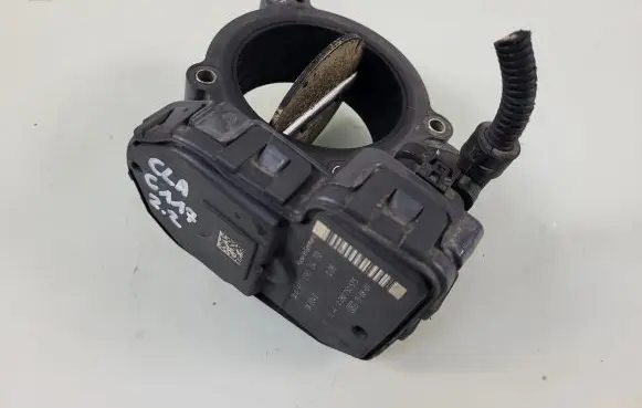Mercedes-Benz CLA C117 X117 W117 Throttle body valve A6510900470