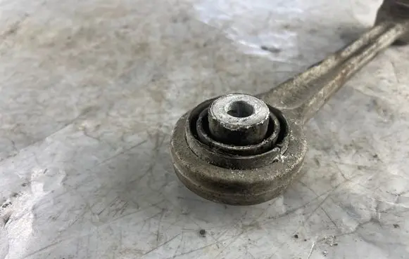 BMW X5 E53 Rear control arm