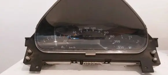 Mercedes-Benz A W168 Speedometer (instrument cluster) A1685404011 9807030730 1639902