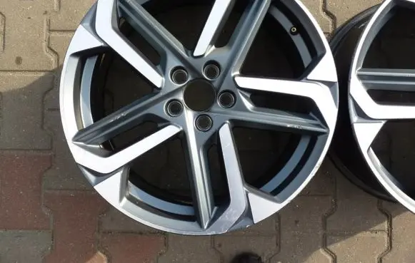 Volvo XC60 R19 alloy rim 