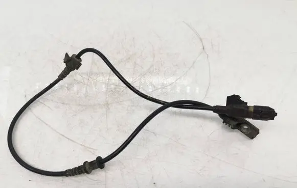 Mercedes-Benz E W211 Brake pads wear sensor A2115400008