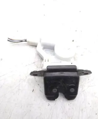 Renault Kadjar Tailgate/trunk/boot lock/catch/latch 