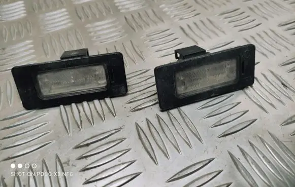 Audi A4 S4 B8 8K Number plate light 8T0943021