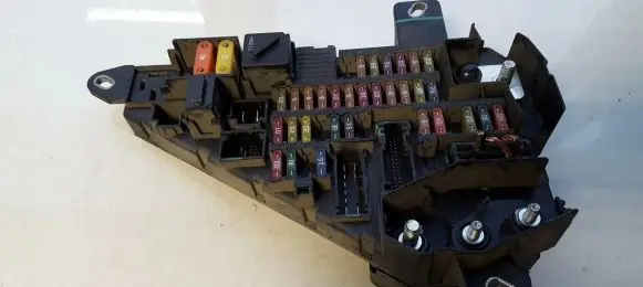 Fuse box set