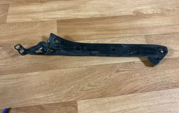 Porsche Cayenne (9PA) Front bumper mounting bracket 7L5807184