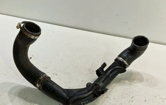 Volkswagen Golf VI Intercooler hose/pipe 5N0145770A