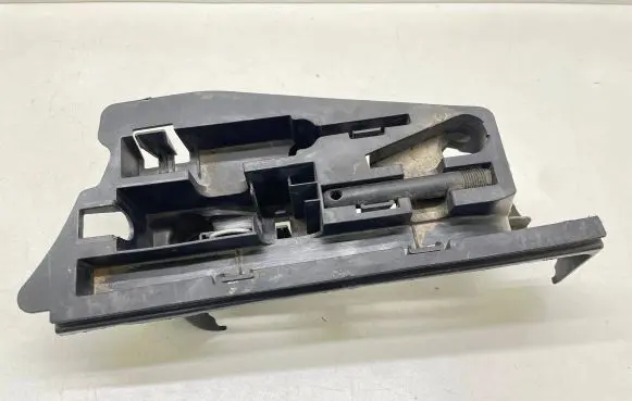 Audi A6 S6 C6 4F Tool box 4F5012111A