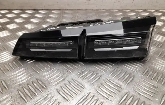 Peugeot 408 P54 Rear/tail lights 9835300380