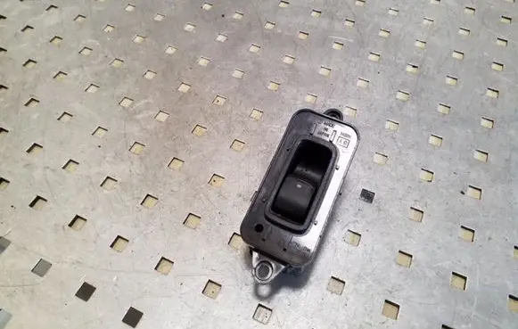 Subaru Outback Electric window control switch 94266AG030