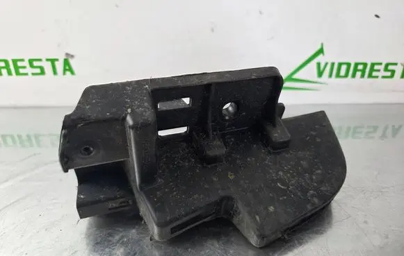 Opel Combo E Rear bumper mounting bracket 9816808580