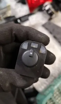 Audi A4 S4 B7 8E 8H Wing mirror switch 8e0959565