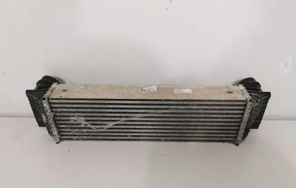 BMW 5 F10 F11 Intercooler radiator 7805629