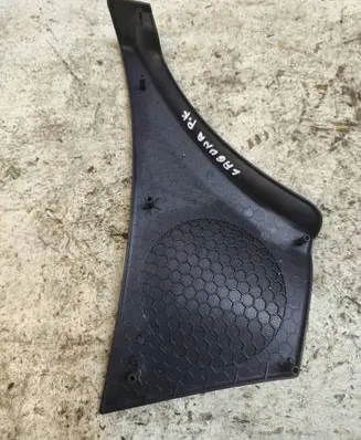 Renault Laguna II Side speaker trim/cover 8200016003 8100000090