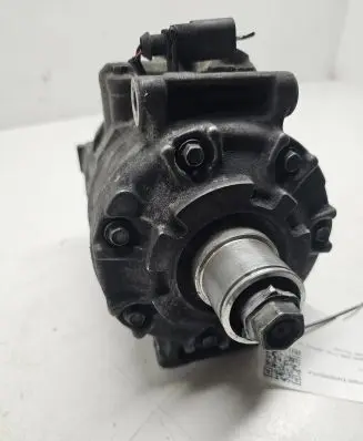 Audi Q7 4L Air conditioning (A/C) compressor (pump) 7L6820803F