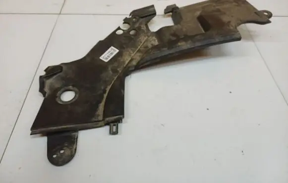 Toyota Avensis T250 Engine splash shield/under tray 5341405030