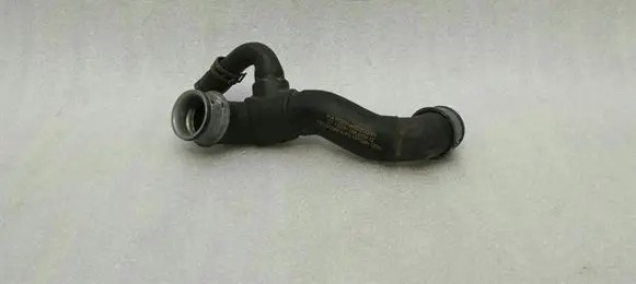 Mercedes-Benz SLK R172 Engine coolant pipe/hose A1725014482