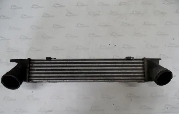 BMW 1 E81 E87 Intercooler radiator 7524916