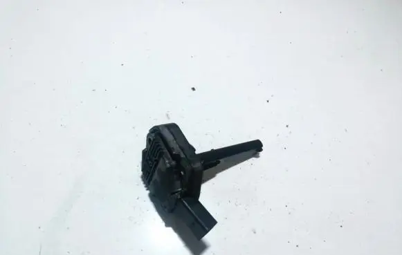 Audi A4 S4 B7 8E 8H Oil level sensor 06e907660 00807905
