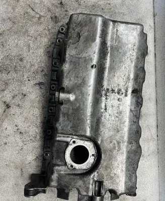 Volkswagen Touran I Oil sump 038103603AG
