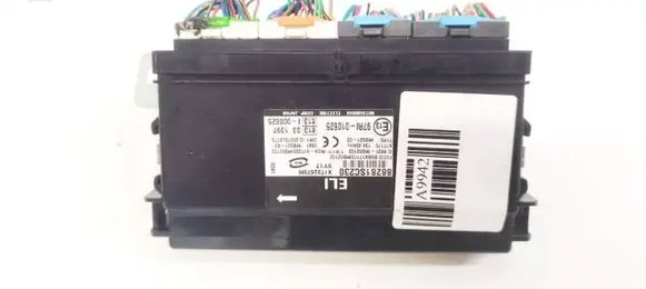 Subaru Forester SH Comfort/convenience module 88281SC230 X1T22573M