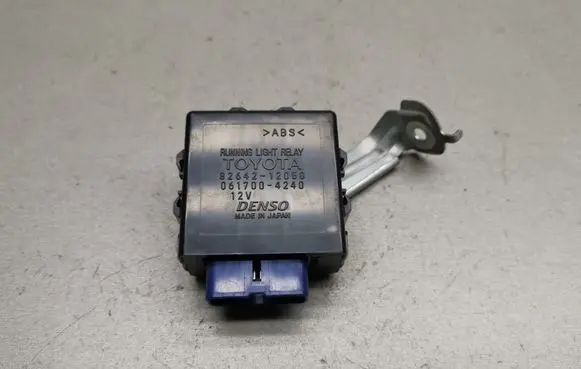 Toyota Yaris Other control units/modules 8264212050 0617004240