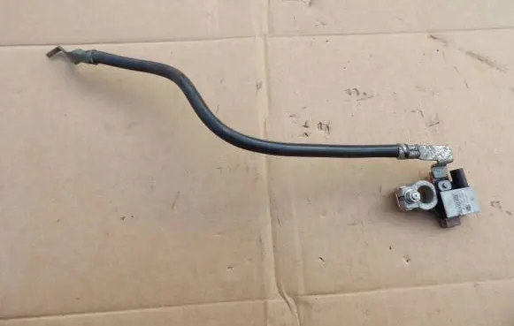 Ford Kuga II Negative earth cable (battery) AV6N10C679BF C95WSW24