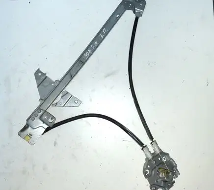 Rear door manual window regulator